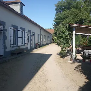 Au Tournebride Apartment